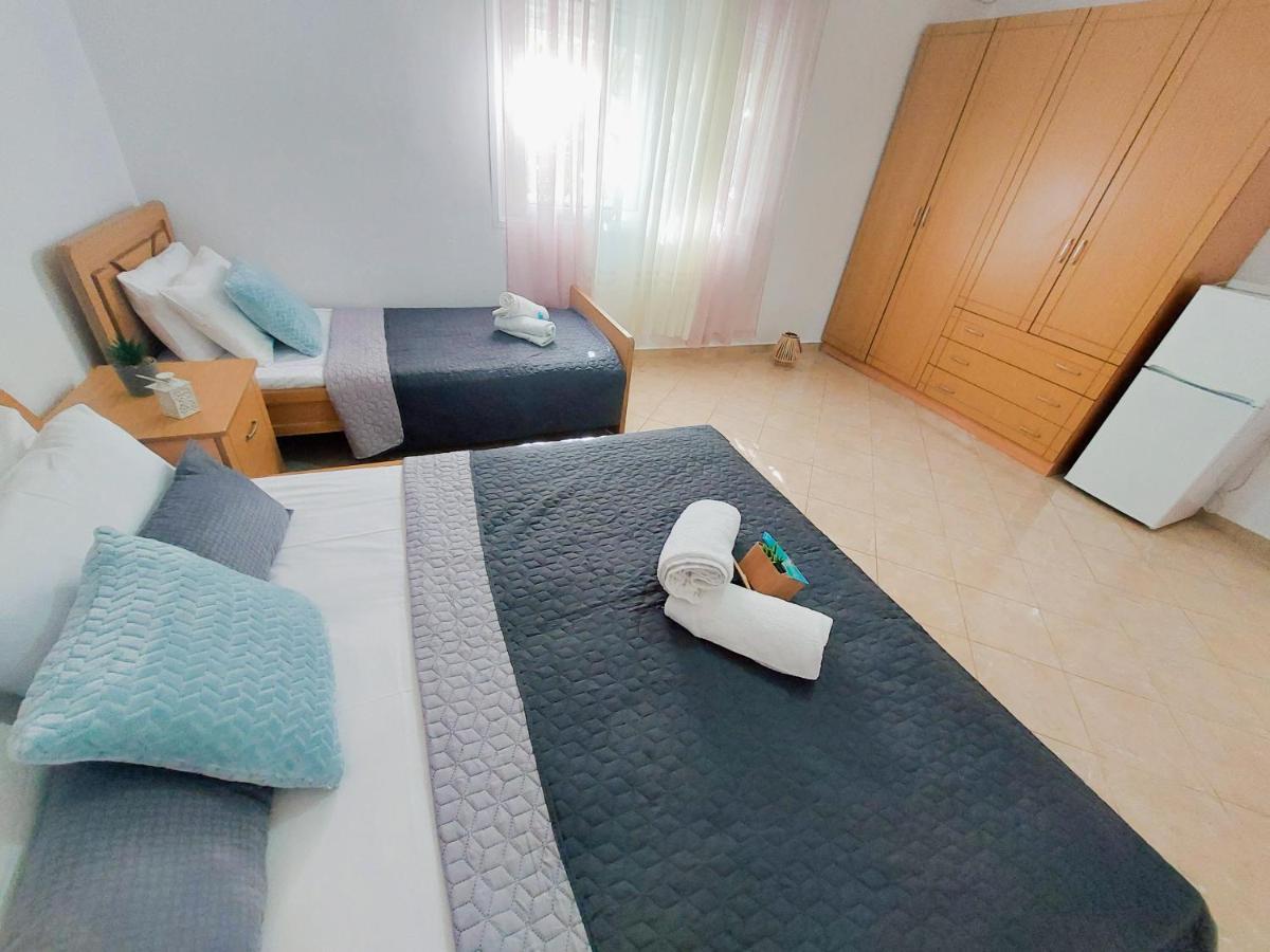 Orange Guest House Dhërmi Kültér fotó